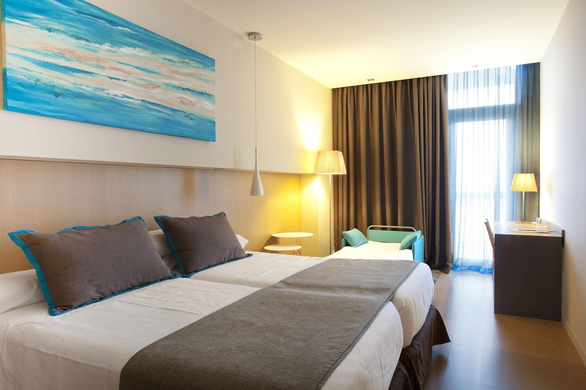 Atenea Port Barcelona 4*