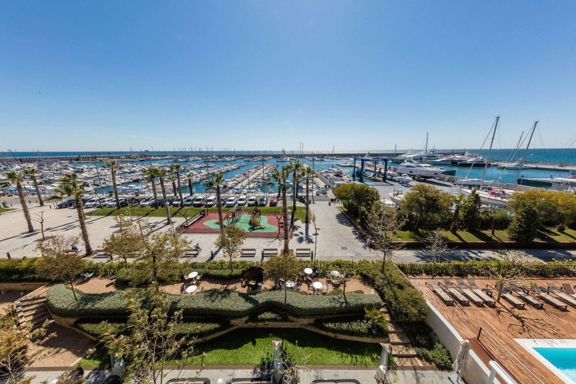 Atenea Port Barcelona Mataró